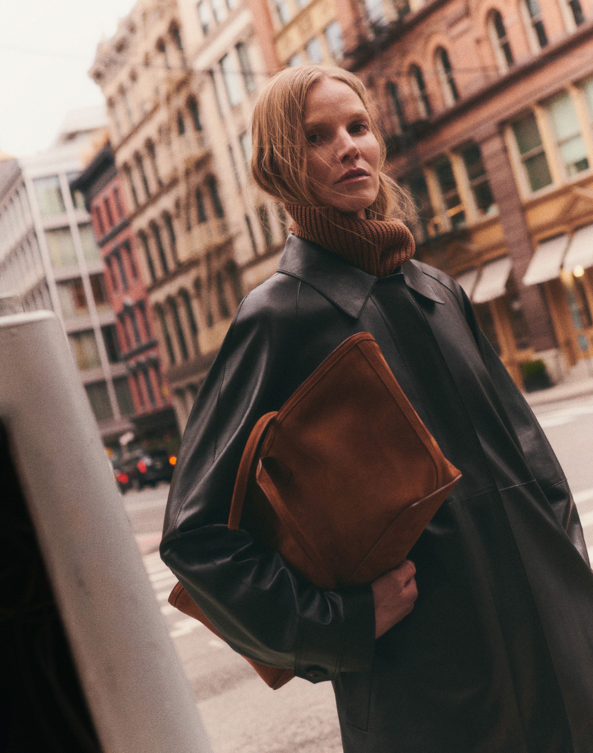 Leather Trench Coat and Wool Dickey with Suede East West L Tote
